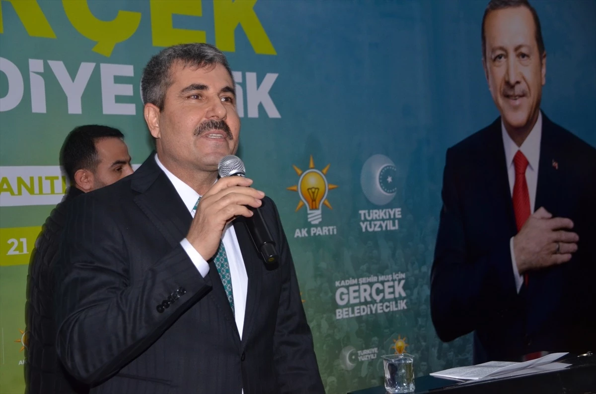 AK Parti\'den Muş Belediye Başkanlığına aday gösterilen Feryat Asya için karşılama programı düzenlendi