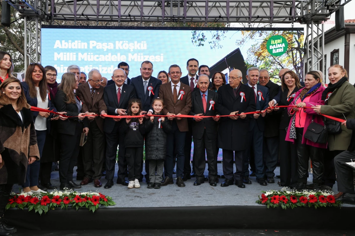 Çankaya Belediye Başkanı Alper Taşdelen, Abidin Paşa Köşkü\'nü Milli Mücadele Müzesi olarak açtı