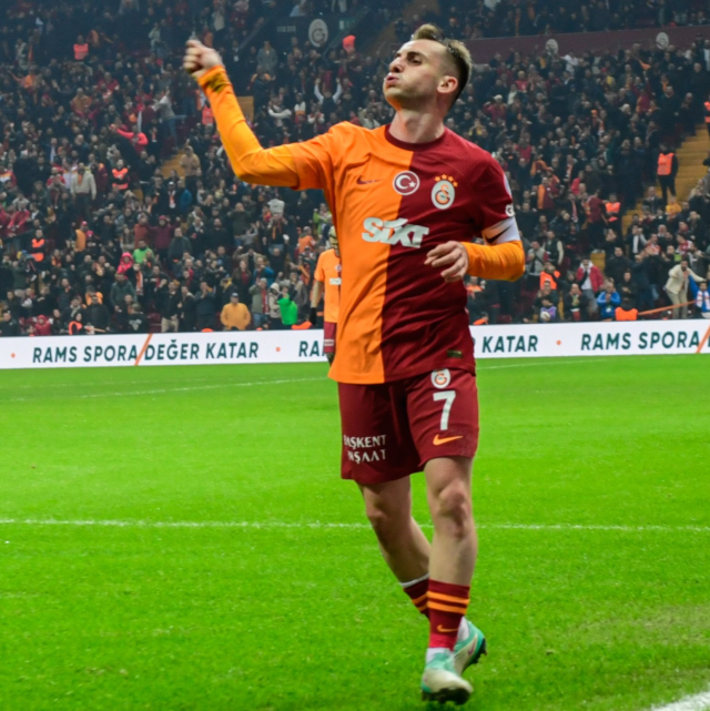 Aslan'dan gol şov! Galatasaray, Trabzonspor'u deplasmanda 5-1 yendi