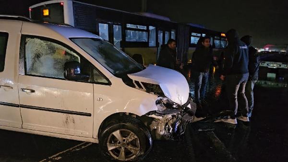 Başakşehir\'de arıza yapan otomobilin neden olduğu kaza sonucu bir kişi hayatını kaybetti