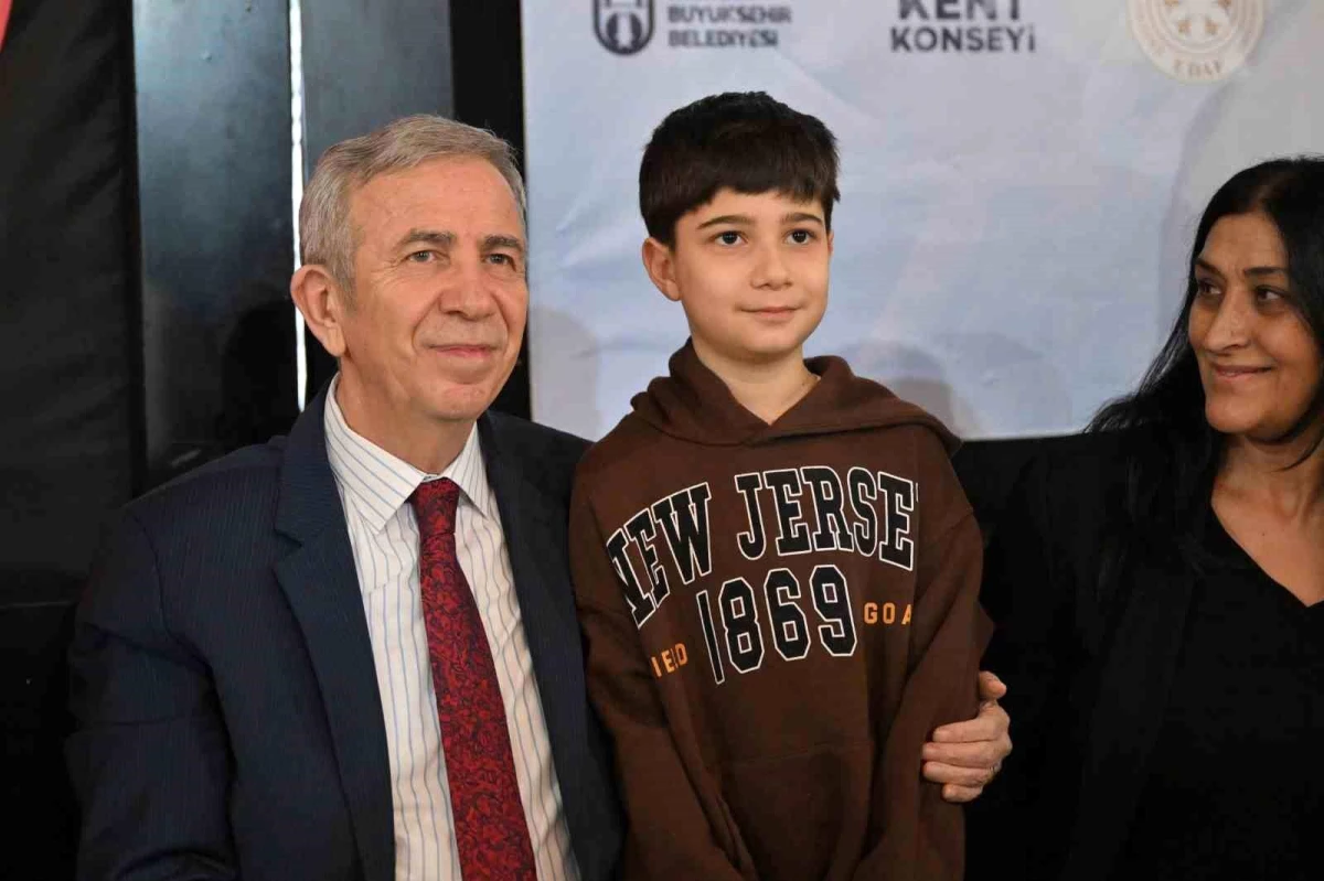 Ankara Büyükşehir Belediye Başkanı Mansur Yavaş, Kars ve Erzurum Federasyonları İstişare Toplantısı\'na katıldı