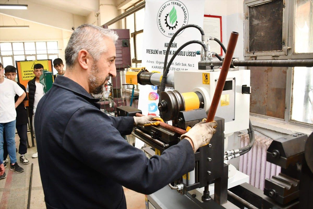 Karabük\'teki Mesleki ve Teknik Liseler 1 Milyon 250 Bin Lira Ciro Elde Etti