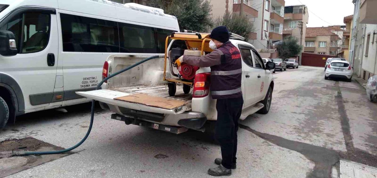 Karesi Belediyesi Hizmetlerine Devam Ediyor