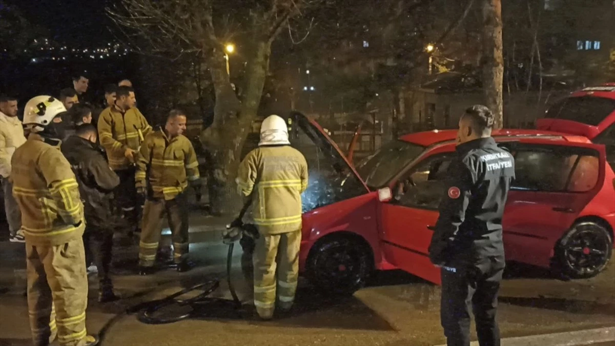 Kırıkkale\'de seyir halindeki otomobilde çıkan yangın söndürüldü