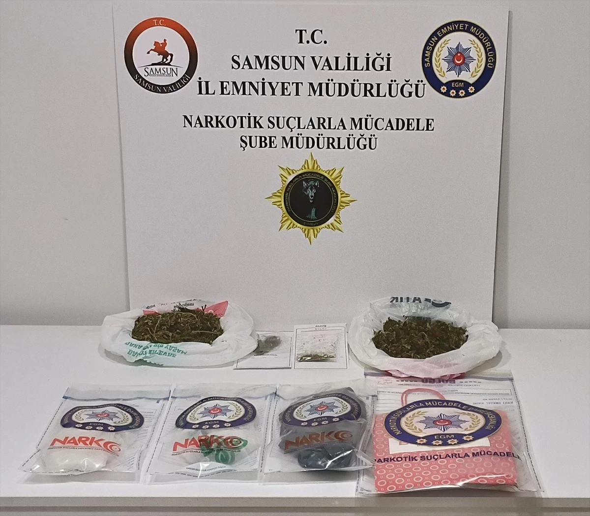 Samsun\'da Uyuşturucu Operasyonunda 4 Şüpheli Gözaltına Alındı