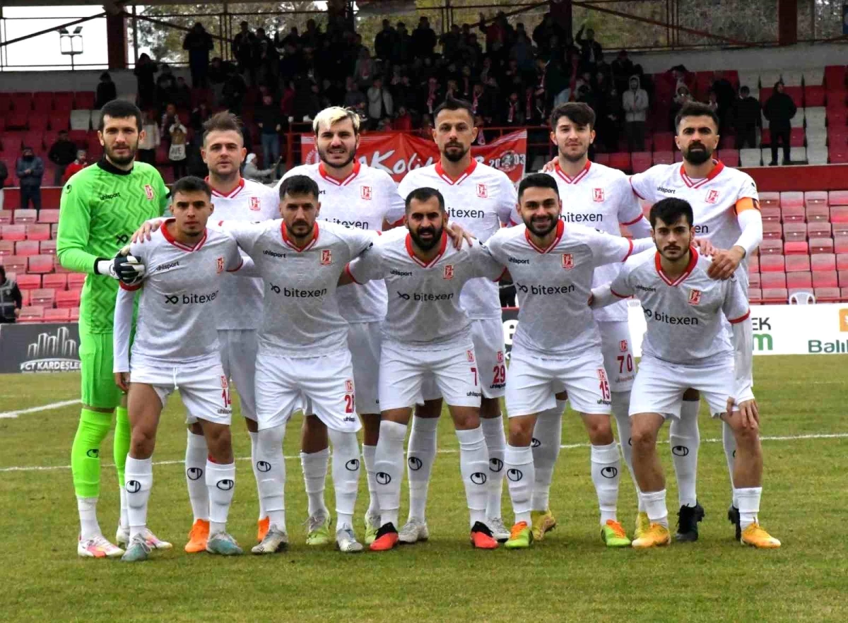Balıkesirspor, evinde Bursa Yıldırımspor\'u 1-0 mağlup etti