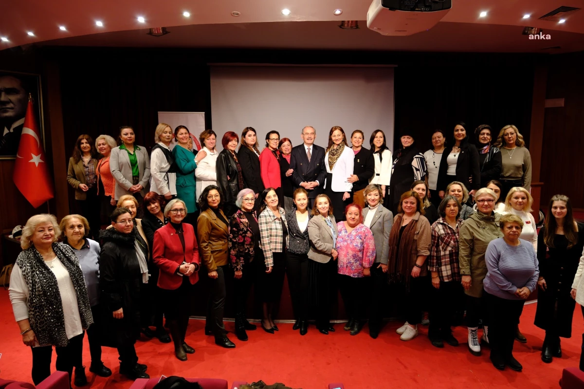 Kadın Adaylara Eğitim Programı\'nda Büyükerşen\'den önemli mesaj
