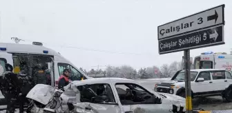Afyonkarahisar İscehisar'da trafik kazası: 5 yaralı