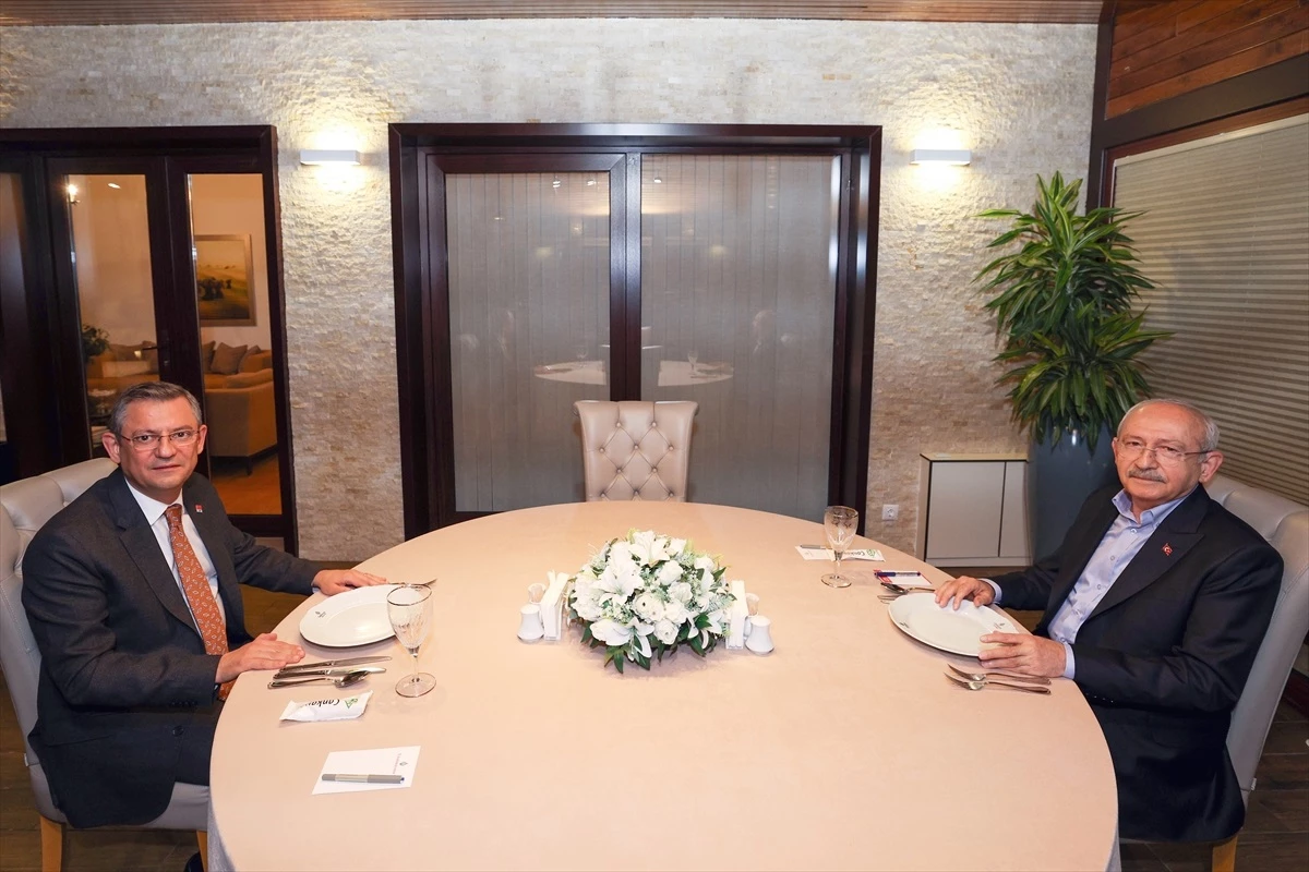 CHP Genel Başkanı Özgür Özel, Kemal Kılıçdaroğlu ile Görüştü