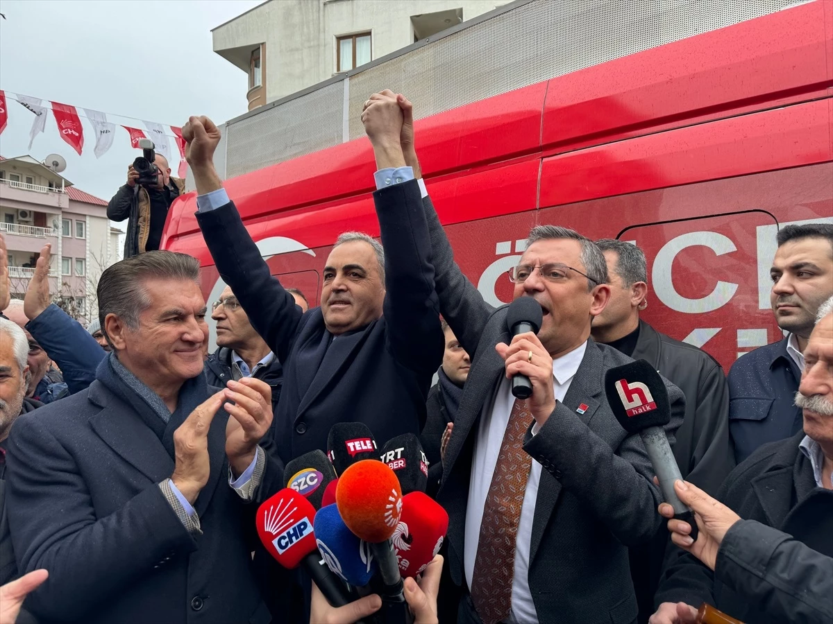 CHP Genel Başkanı Özgür Özel, Tunceli\'de destek istedi