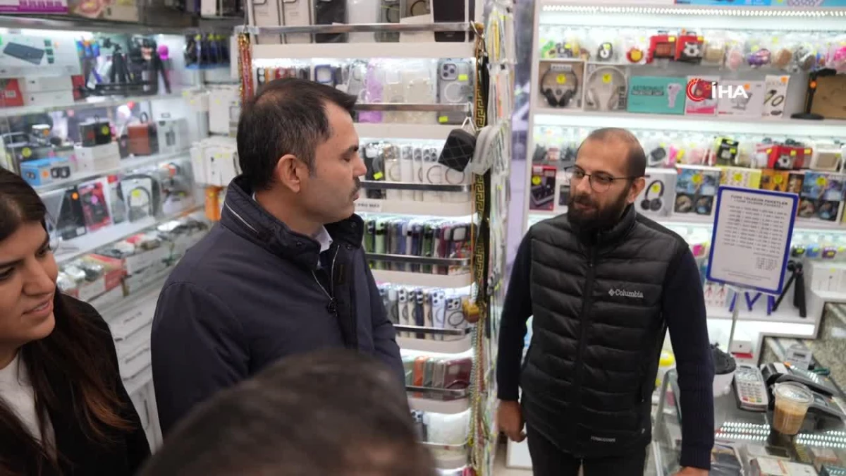 Murat Kurum, Beşiktaş çarşı esnafını ziyaret etti