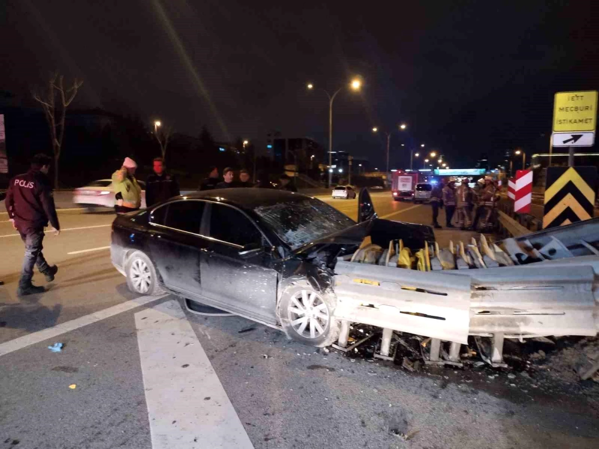 Kadıköy D100 Karayolunda Trafik Kazası: 3 Yaralı