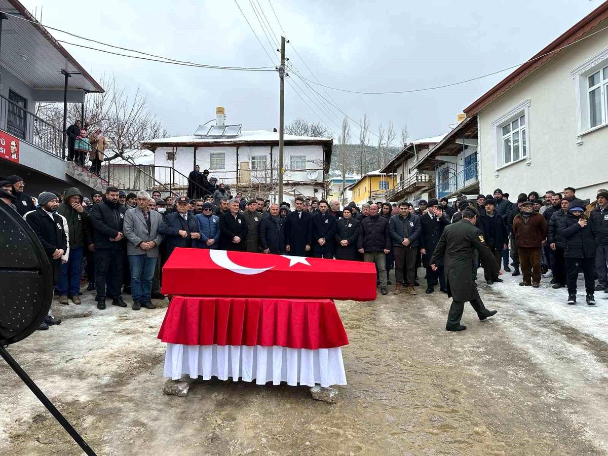 Tokat\'ta Kıbrıs gazisi son yolculuğuna uğurlandı