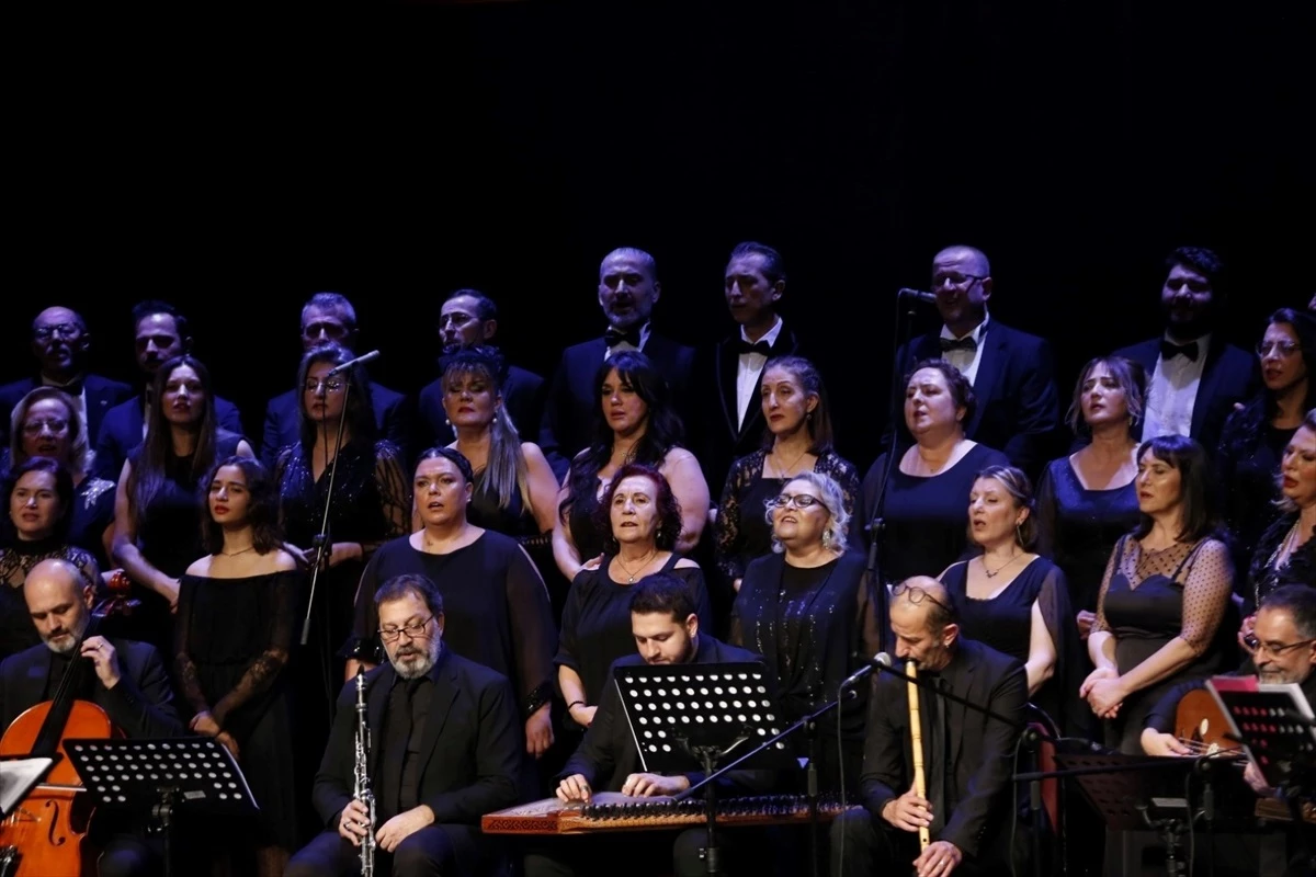 Kocaeli Büyükşehir Belediyesi Türk Sanat Müziği Korosu Konseri