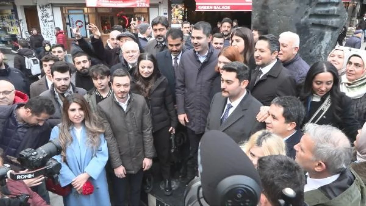 AK Parti İBB Başkan Adayı Murat Kurum Beşiktaş\'ta esnafı ziyaret etti