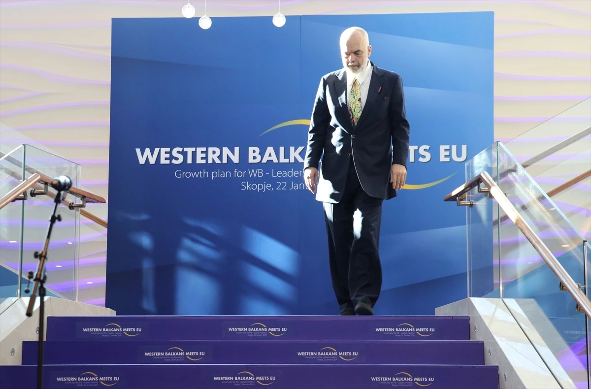 Batı Balkanlar Liderleri AB\'nin Büyüme Planını Görüşmek Üzere Bir Araya Geldi