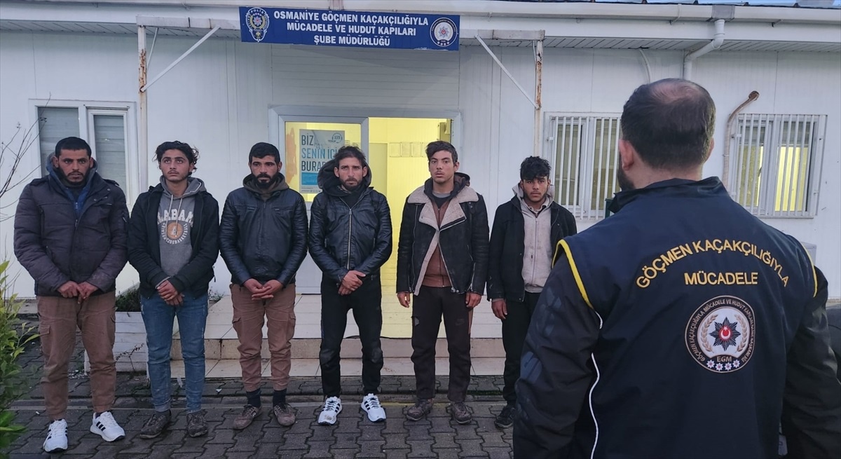Osmaniye\'de yasa dışı yollarla giren 6 Suriye uyruklu gözaltına alındı
