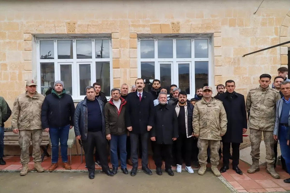 Savur ilçesinde terör örgütü PKK tarafından katledilen 21 kişi törenle anıldı