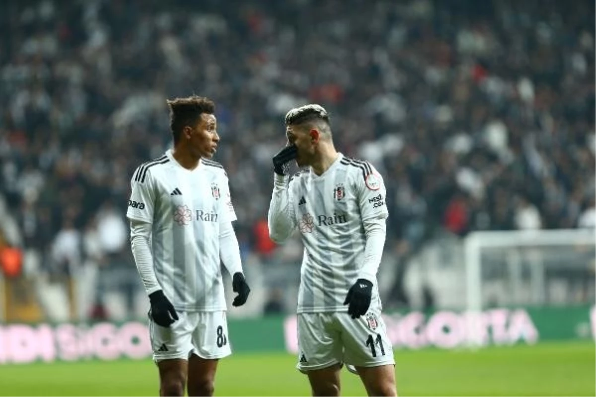 Beşiktaş, Adana Demirspor ile golsüz berabere kaldı