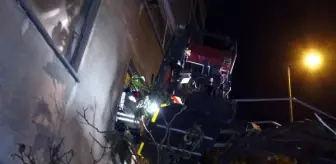 Emekli öğretmenin çöp evinde ölü bulundu