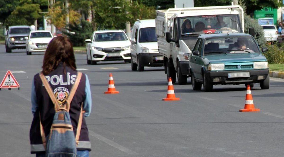 Bayburt\'ta trafiğe kayıtlı araç sayısı Aralık ayı sonunda 17 bin 328 oldu