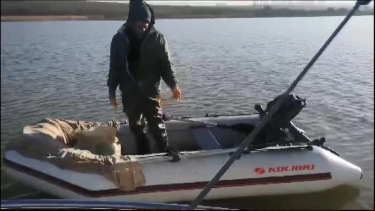 BÜYÜKÇEKMECE Gölü\'nde kaçak balık avcılığı operasyonu