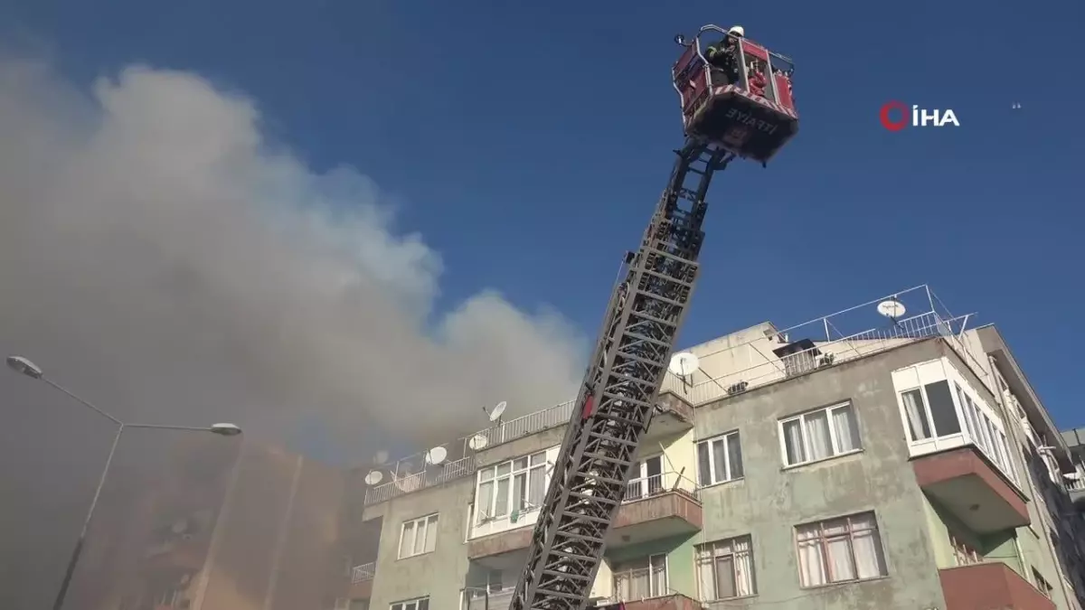 Çanakkale\'de annesinin evini yakan cezaevi firarisi intihar girişiminde bulundu