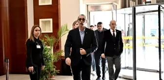 Erdal Beşikçioğlu, Mansur Yavaş'ı ziyaret etti