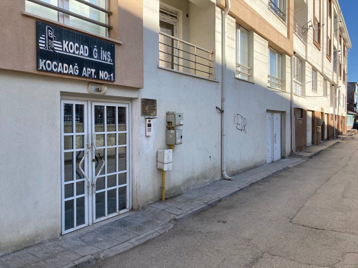 Eskişehir\'de bir kadın evinde ölü bulundu