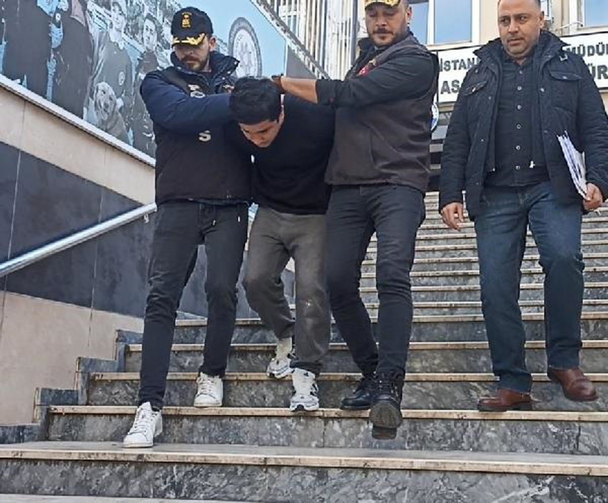 Fatih\'te Özbekistanlı kadın bıçaklı saldırı sonucu hayatını kaybetti