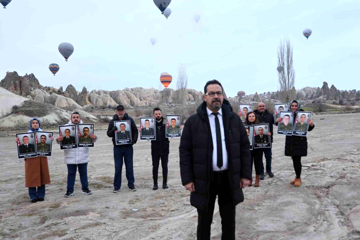 Terörist saldırıda ve İsrail saldırılarında hayatını kaybeden gazeteciler anıldı