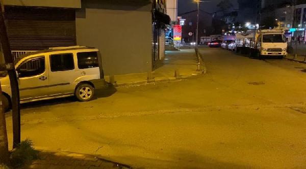 GAZİOSMANPAŞA\'da yol verme tartışması silahlı kavgaya dönüştü