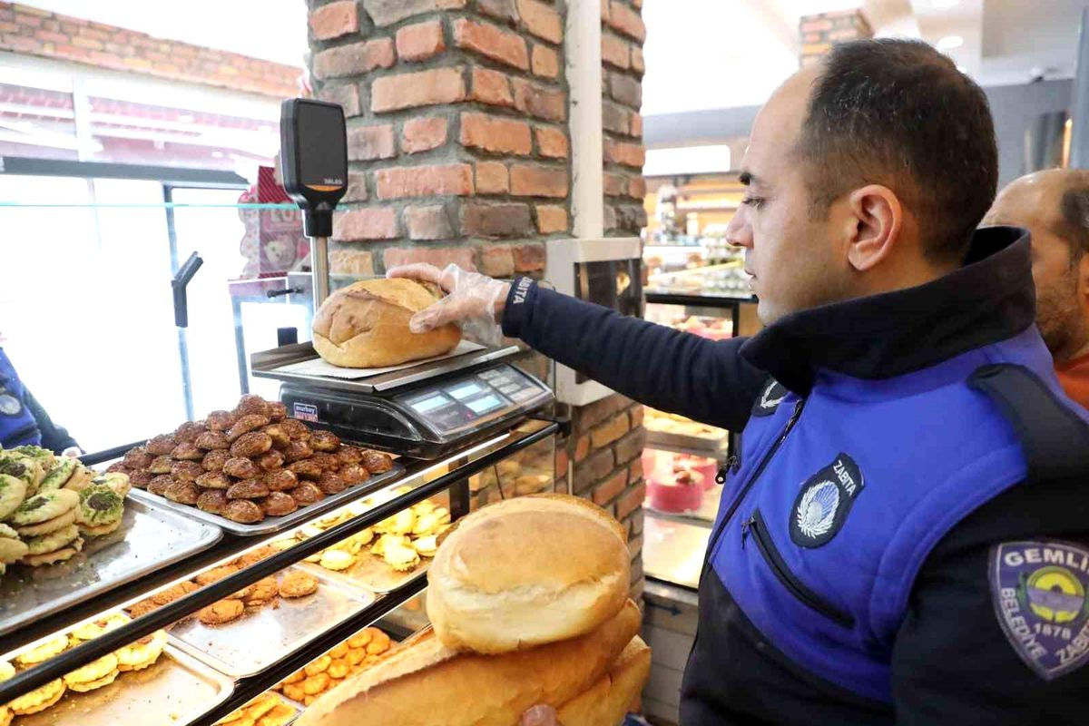 Gemlik Belediyesi Zabıta Müdürlüğü Fırınlarda Denetim Yaptı
