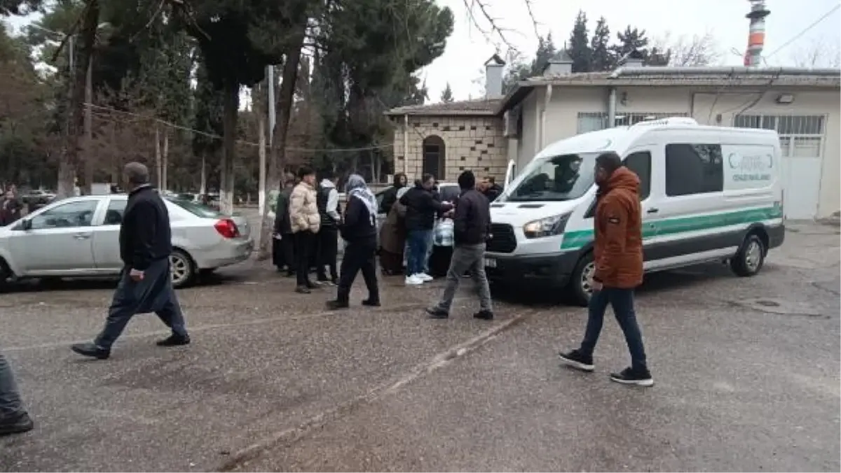 Gaziantep'te İnşaatta İş Kazası: Parke Ustası Hayatını Kaybetti