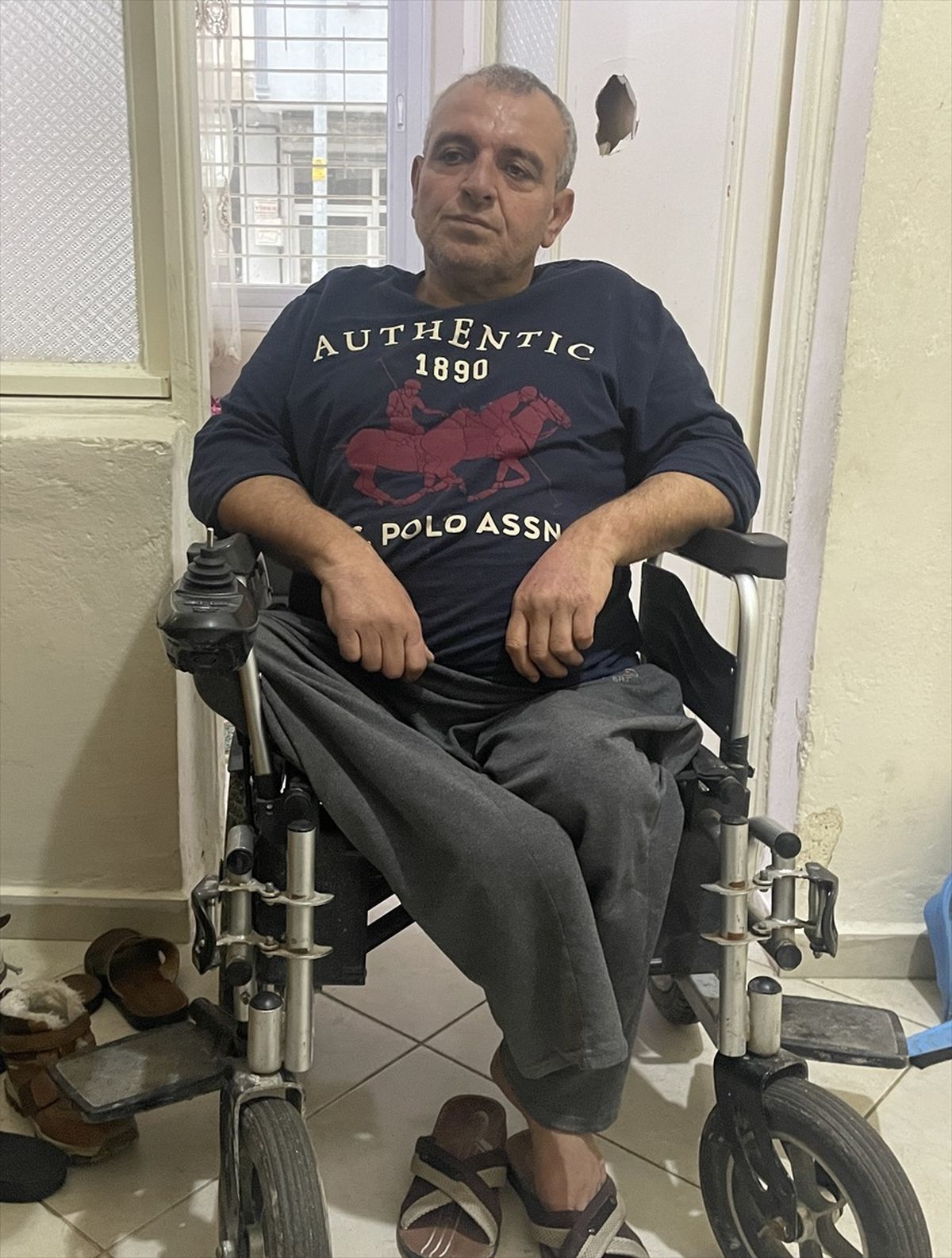 İskenderun\'da Engelli Bireyin Akülü Tekerlekli Sandalyesi Çalındı, Şüpheli Yakalandı
