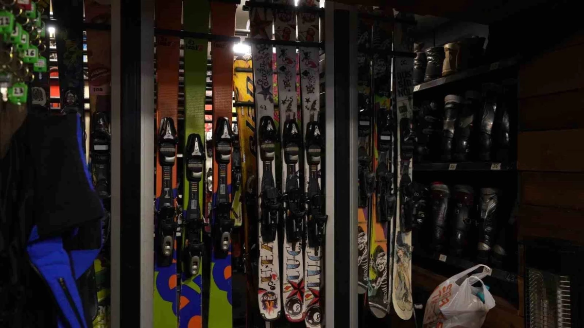 Uludağ\'da kayak yapmak maliyetli