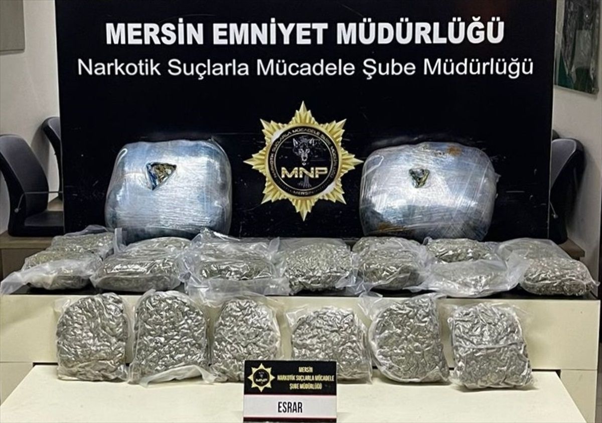 Mersin\'de 23 Kilo Esrar Ele Geçirilen Şüpheli Tutuklandı