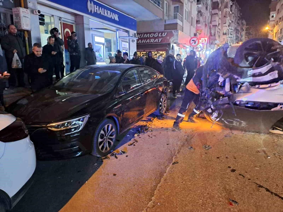 İzmir\'de takla atan otomobilin sürücüsü tabancayla vuruldu