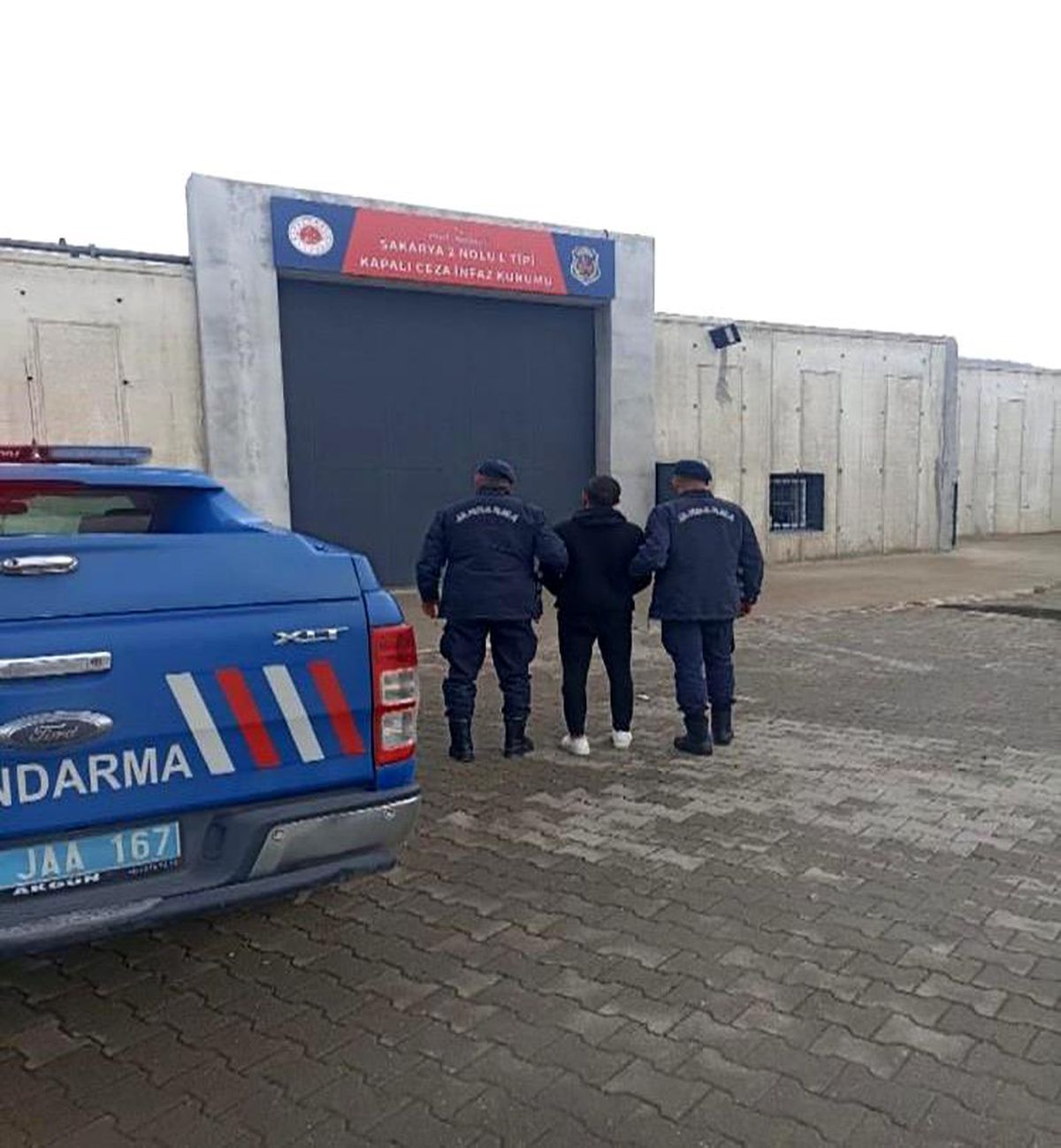 Sakarya\'da yapılan operasyonlarda 6 şüpheli tutuklandı