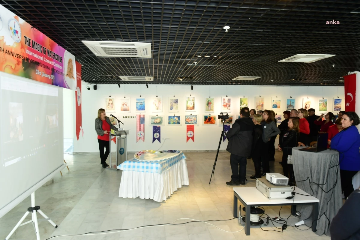 Karabağlar Belediyesi ve Uluslararası Suluboya Derneği\'nin ortaklaşa düzenlediği resim sergisi açıldı