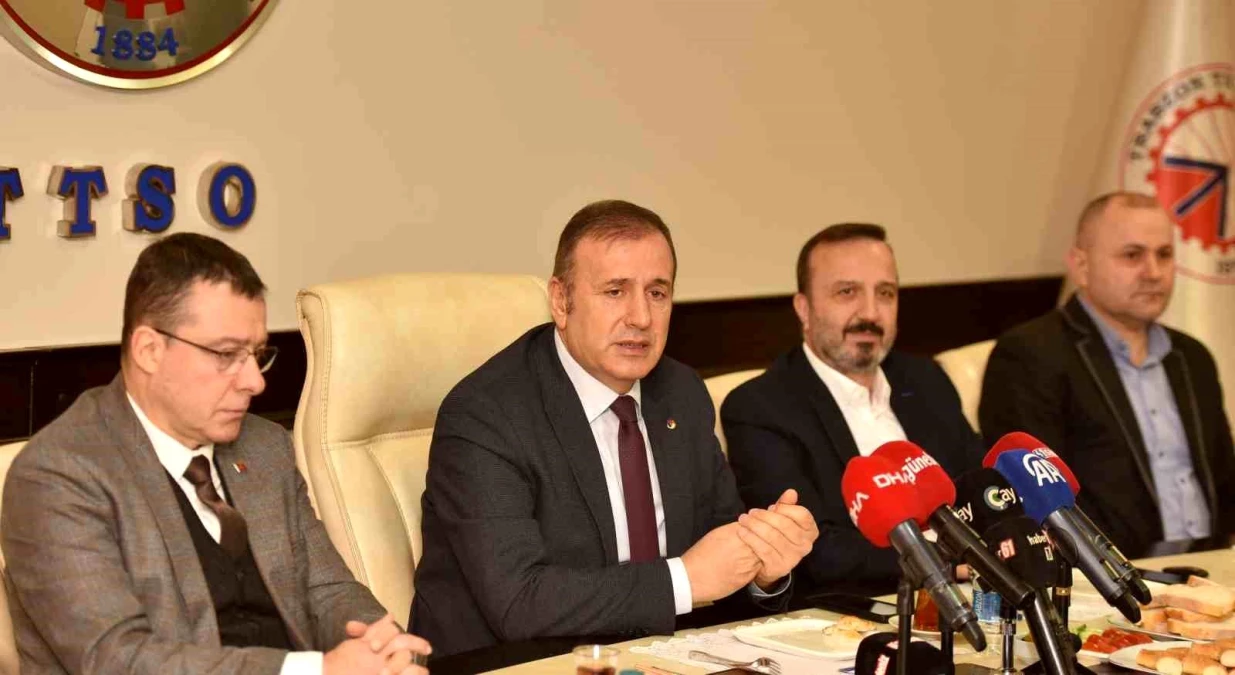 Trabzon Sağlık Turizmi Projesi kapsamında yapılan çalışmalar hakkında basın toplantısı düzenlendi