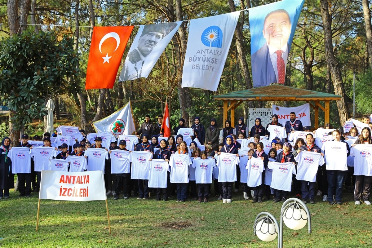 Antalya Büyükşehir Belediyesi İzcilik Kulüplerine Kış Mahalli Kampı Düzenledi