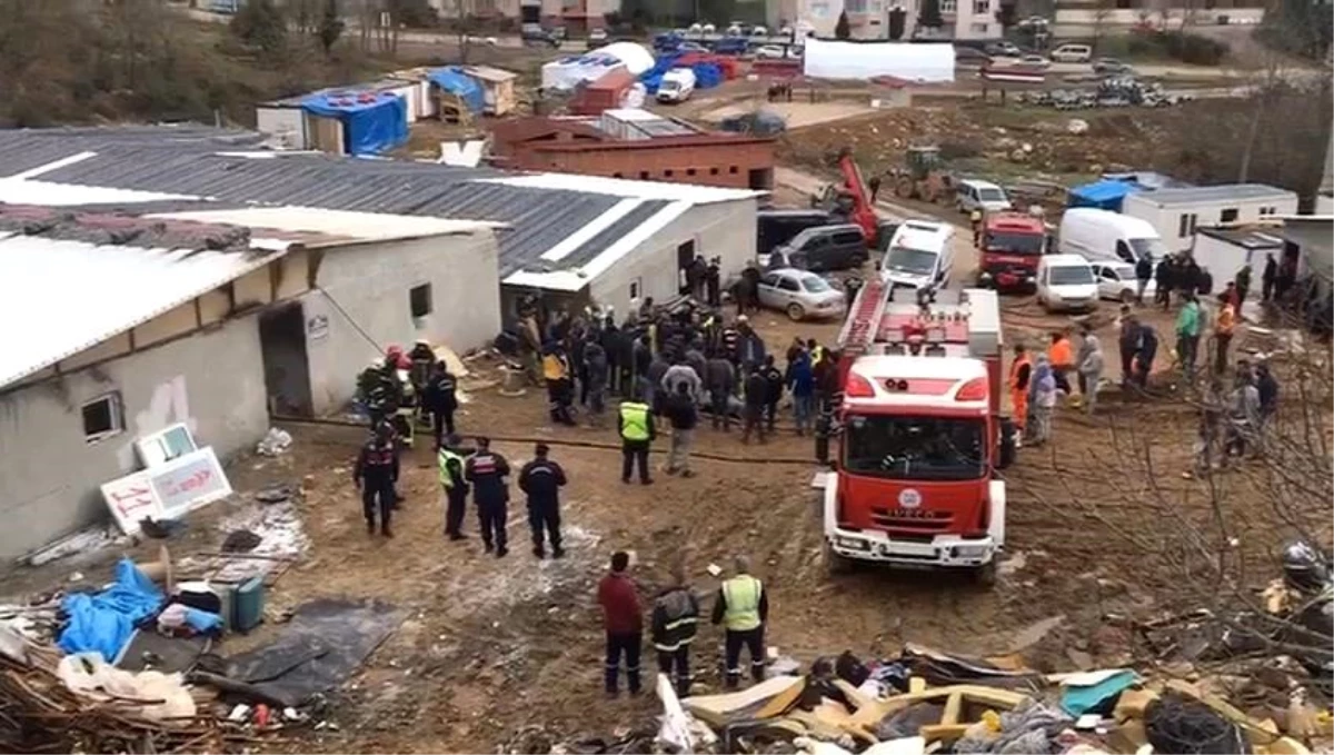 Kocaeli\'de şantiye barakasında çıkan yangında bir işçi hayatını kaybetti