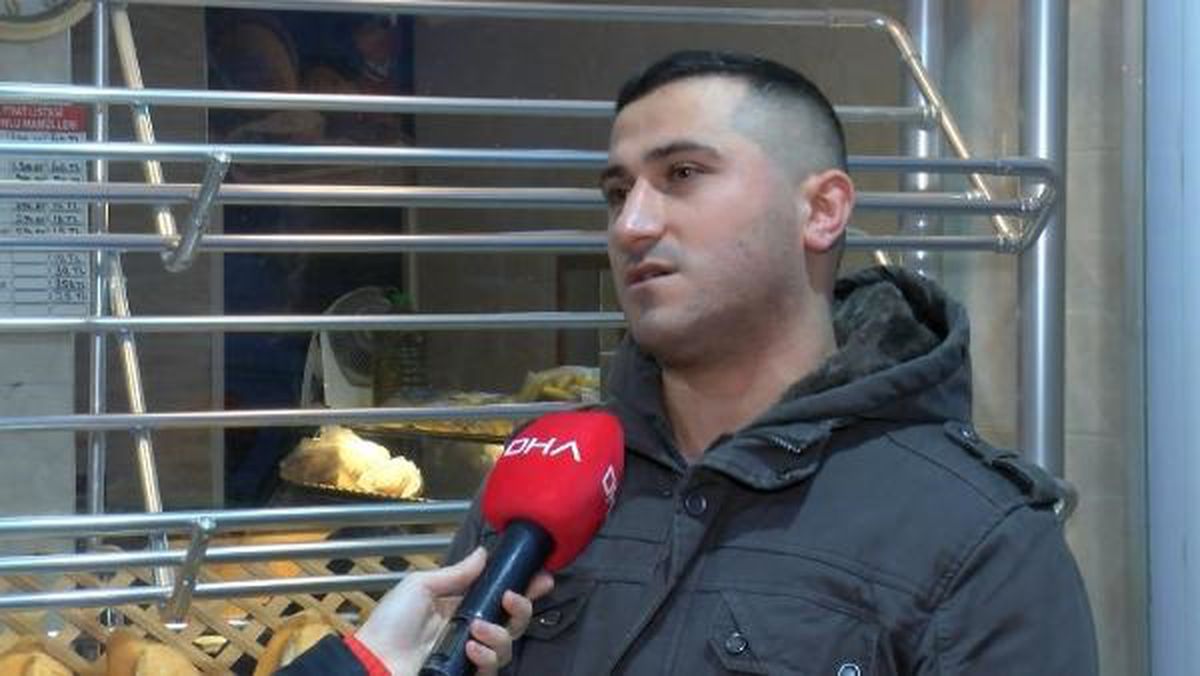 Başakşehir\'de Simit Alırken Arabası Çalındı