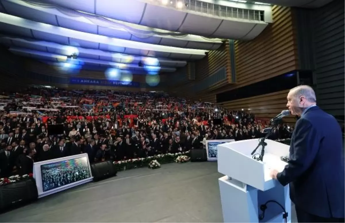 Erdoğan: 'Hiçbir şey yapmadılar' demek doğru değil, bol bol şov yaptılar, bol bol tatil yaptılar'