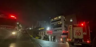 Gebze'deki demir çelik fabrikasında çıkan yangın itfaiye tarafından söndürüldü