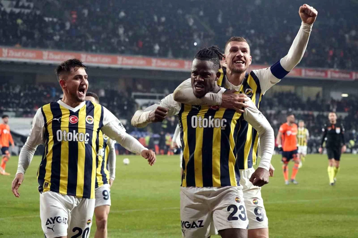 Fenerbahçe, Başakşehir\'i deplasmanda mağlup ederek 31 puan topladı