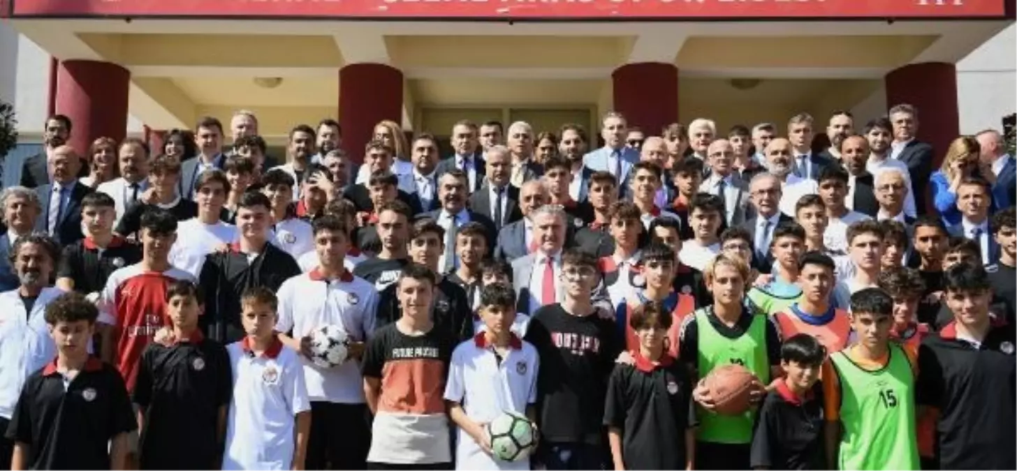 Futbol Gelişim Projesi ile 500 Bine Yakın Öğrenciye Ulaşıldı