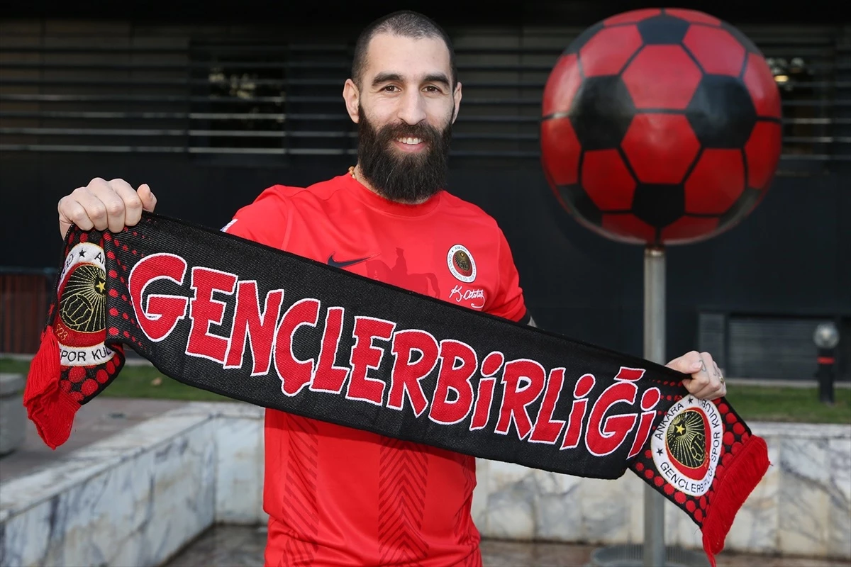 Gençlerbirliği, eski futbolcusu Jimmy Durmaz\'ı kadrosuna kattı