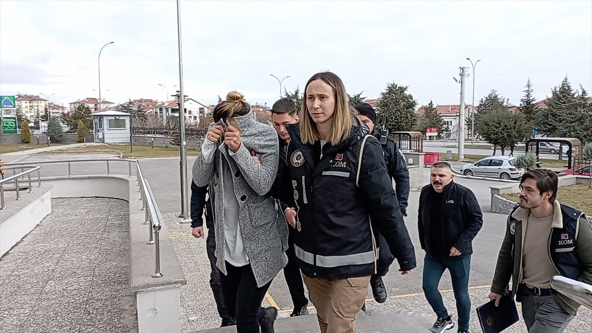 Karaman\'da düzenlenen silah kaçakçılığı operasyonunda 4 kişi tutuklandı